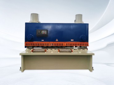 QC11K-12×2000 Cutting iron,aluminum,carbon steel plate,stainless steel cnc hydraulic shearing machine 